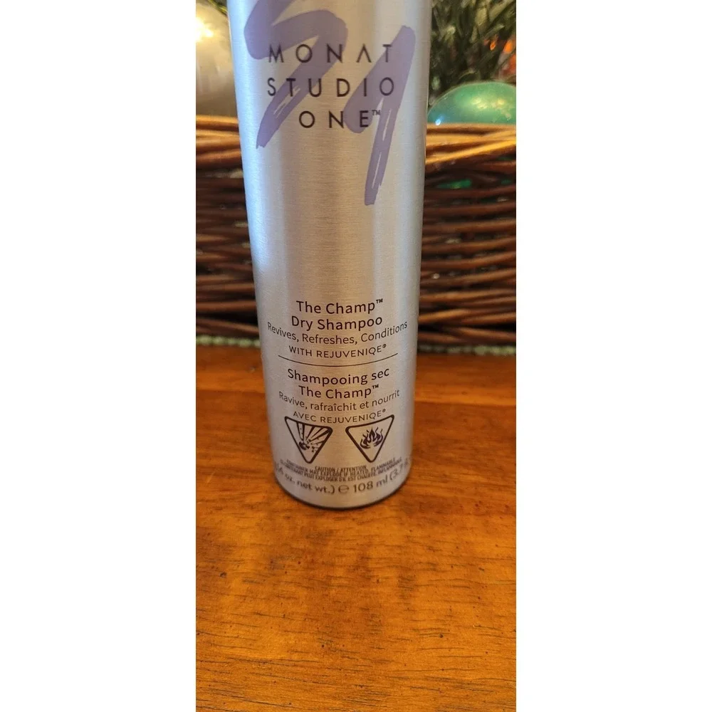 MONAT Studio One The Champ Conditioning Dry Shampoo 3.7 fl oz w/ Rejuveniqe